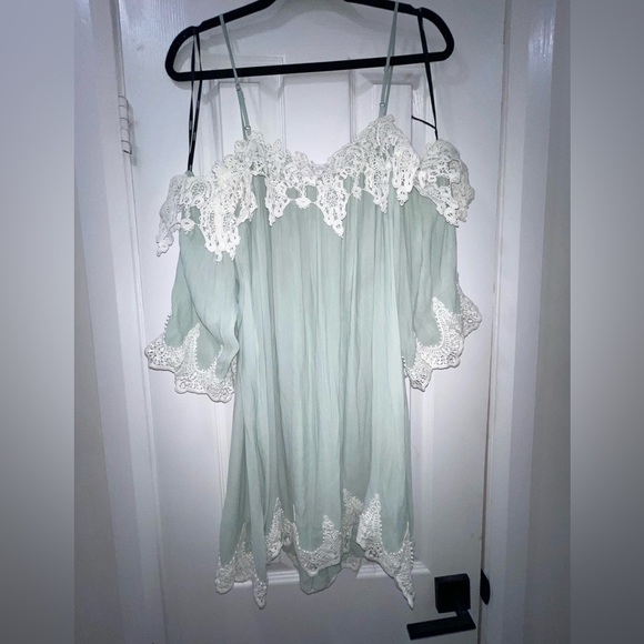 Green Off the Shoulder Long Sleeve Dress - Picture 1 of 3